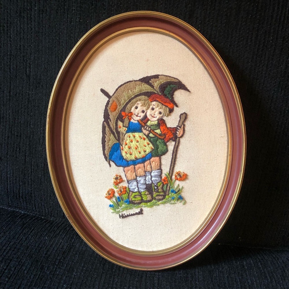 11017 VTG Hummel Crewel Embroidery In Oval Frame Authentic Handmade Wall Decor